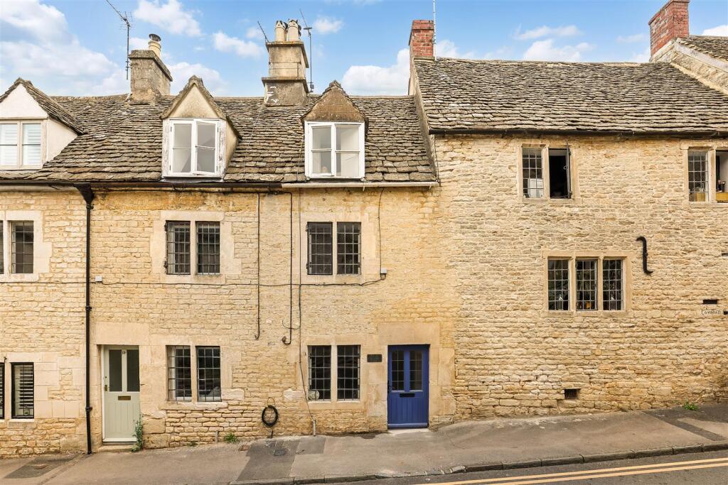 Main image of property: Tetbury Street, Minchinhampton