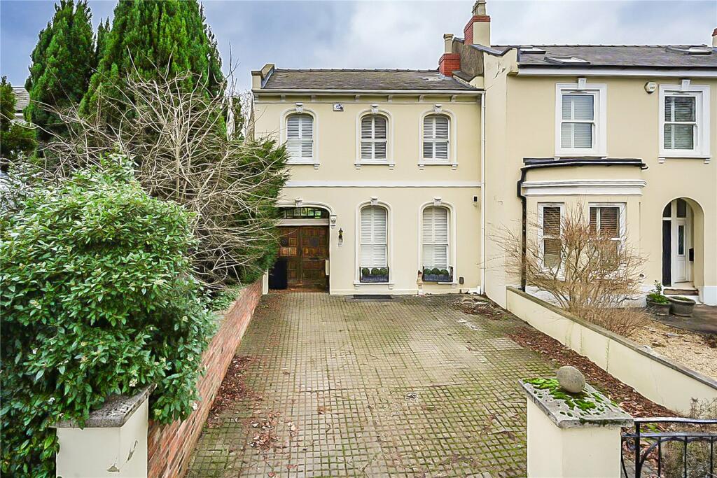 Main image of property: Gloucester Road, Cheltenham, GL51