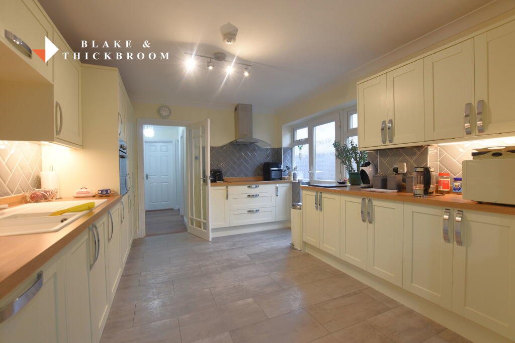 Madeira Road, Holland-on-Sea, CO15 5NF photo 4