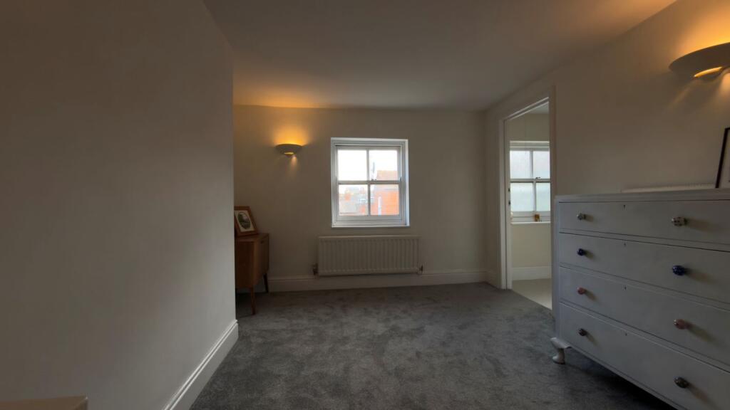 Apartment in Lichfield - View 5