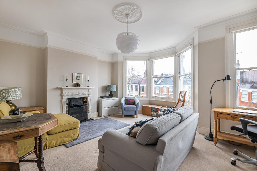 Main image of property: Victoria Road, Alexandra Park, London, N22