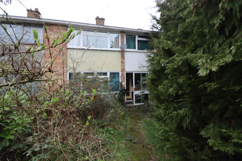 Main image of property: Moat Edge Gardens, Billericay, CM12