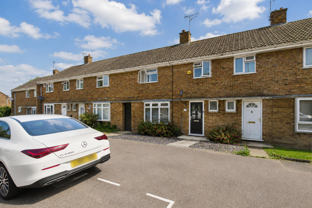 Main image of property: Longlands, Hemel Hempstead, HP2