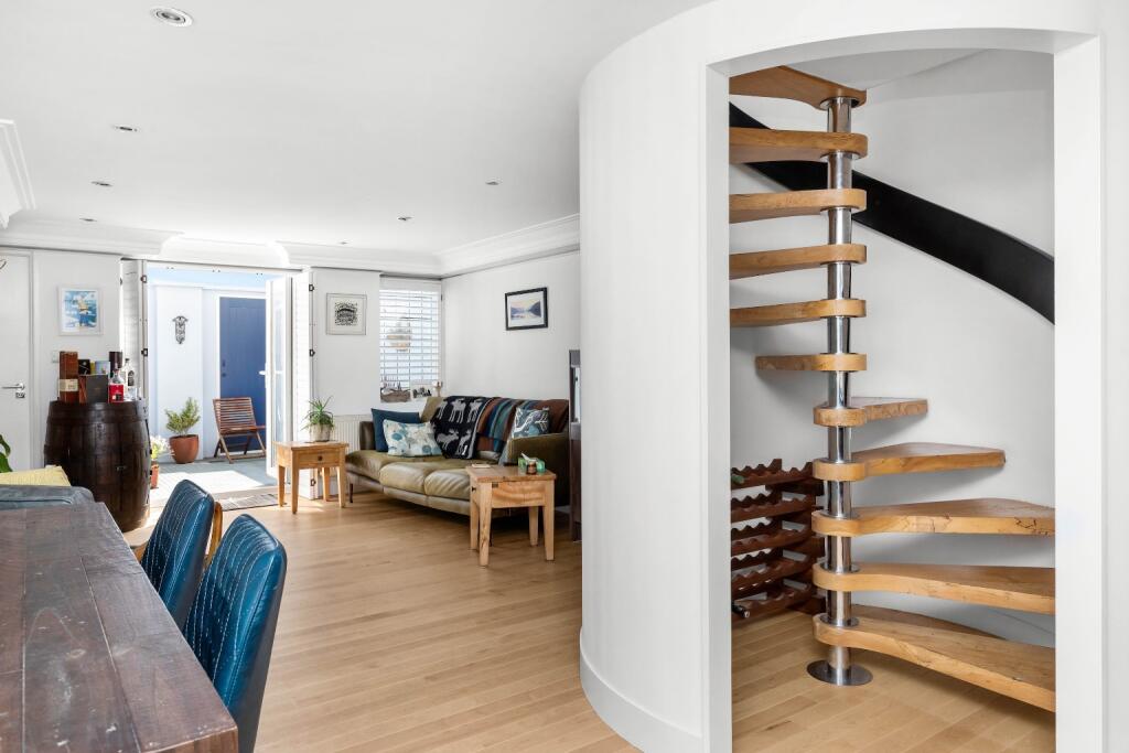 Main image of property: New Road, Shoreham Town Centre
