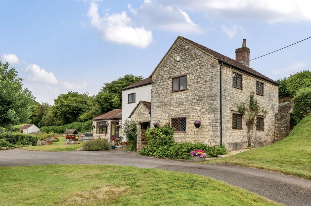 4-bed detached on Bengrove, Camerton, Bath, Somerset, BA2, £799,950