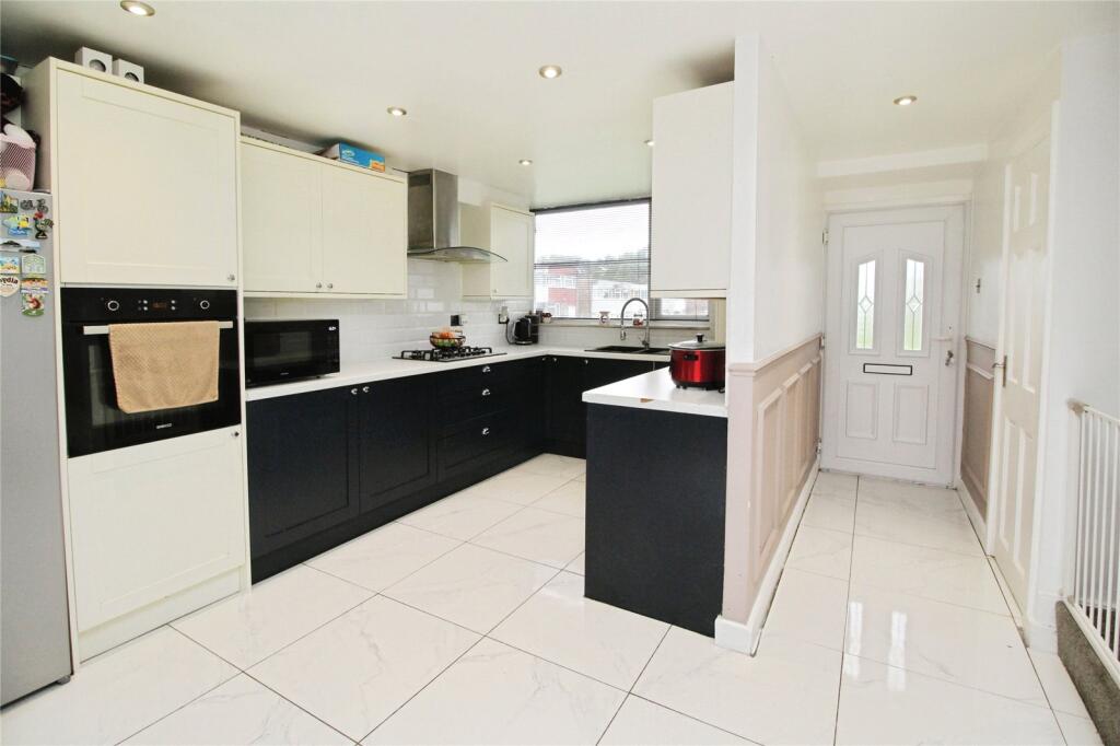 Allen Close, Bletchley, Milton Keynes photo 2