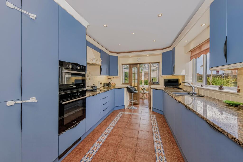 House in Stoke-on-Trent - View 5