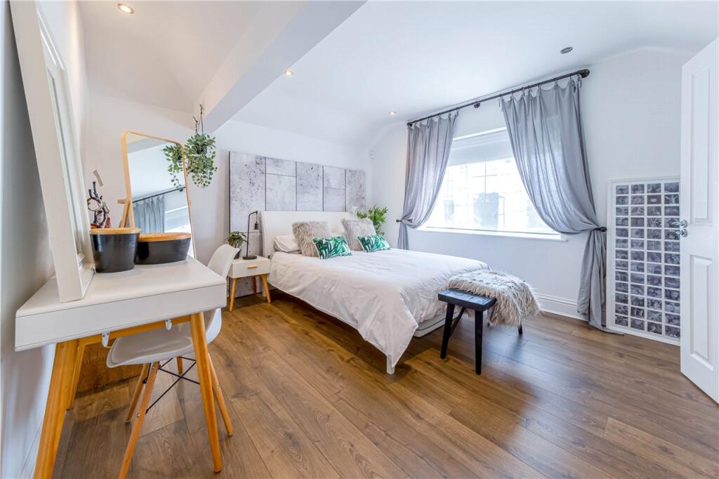 Additional image 13 of Meadow View, Redbourn, St. Albans, AL3