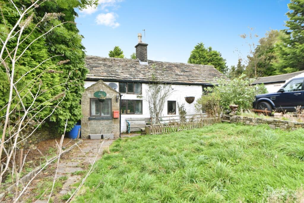 2-bed semi-detached on Buxton Old Road, Disley, Cheshire, SK12, £300,000