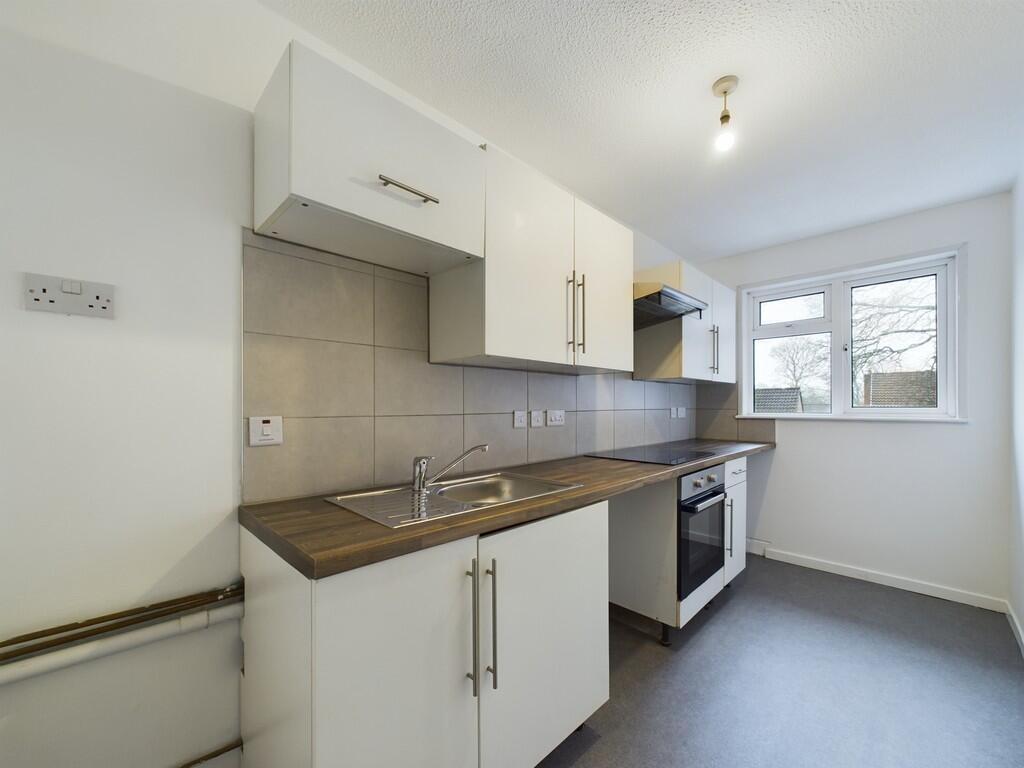 Main image of property: Lavington Close, Plympton