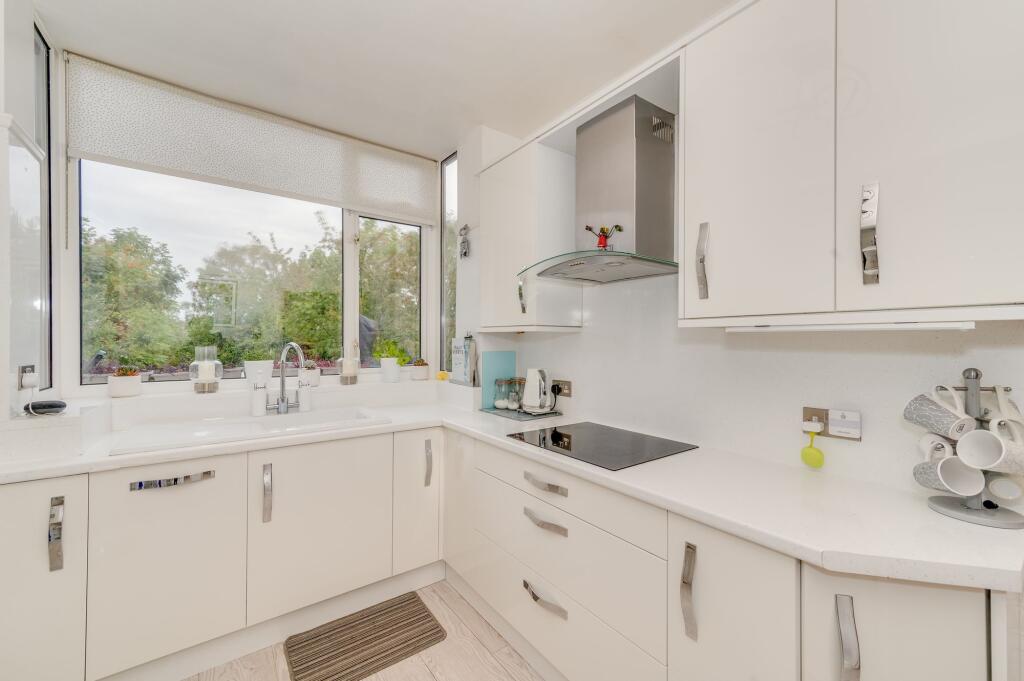 House in Sheffield, South Yorkshire - View 5