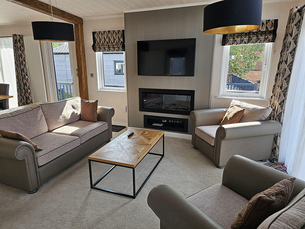 Crowhurst Park, Telham Lane, Battle, East Sussex, TN33 photo 4