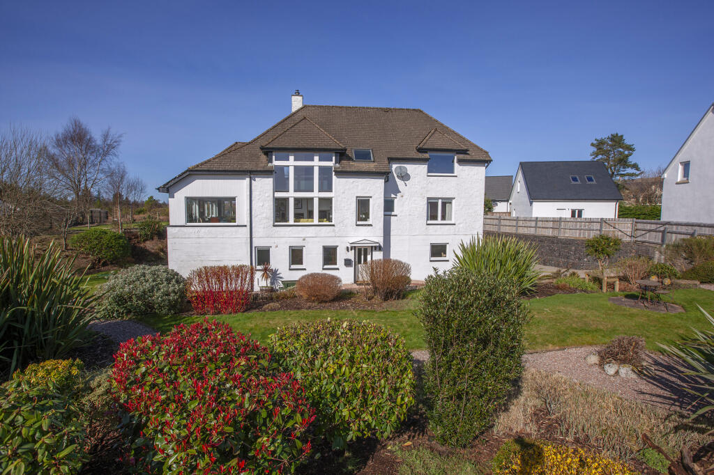 Main image of property: Eilean Fraoich, North Connel, By Oban, PA37 1QX