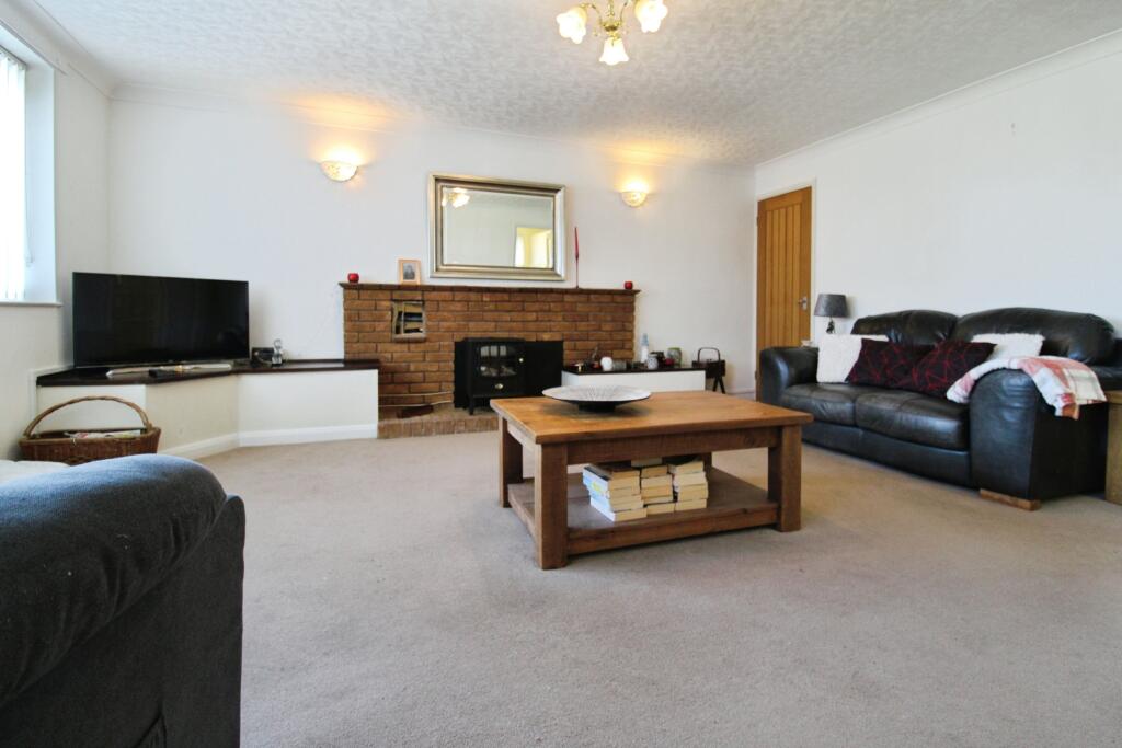 Apartment in Leicester - View 3