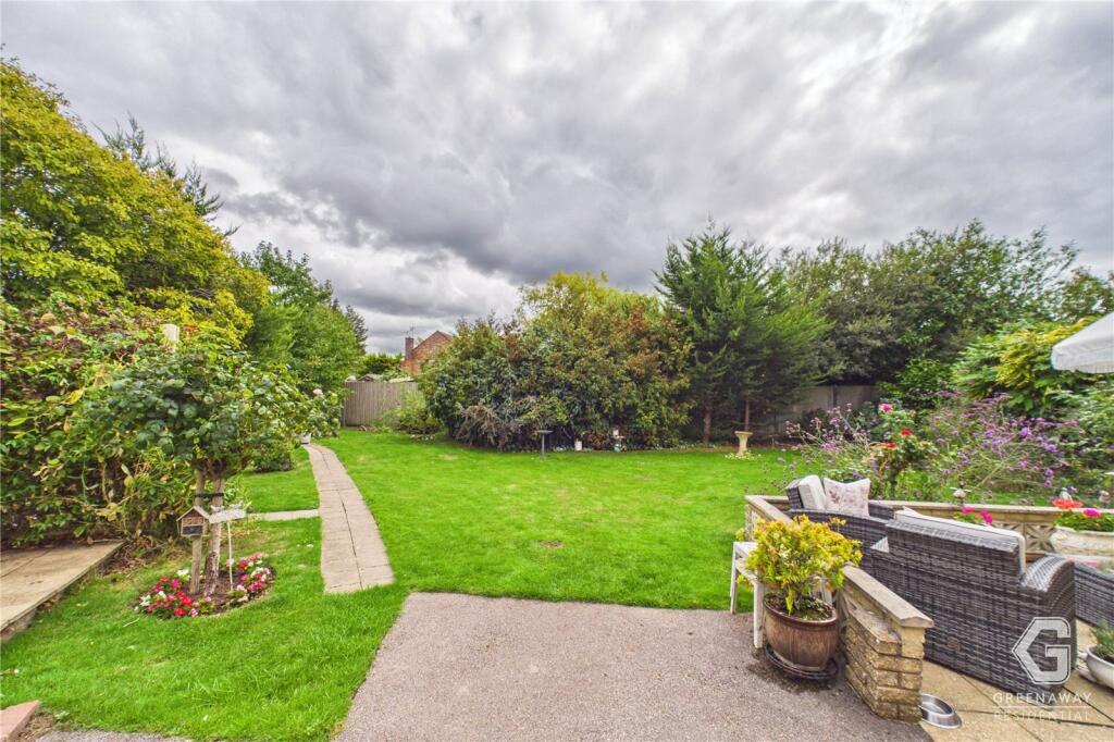 House in Redhill - View 5