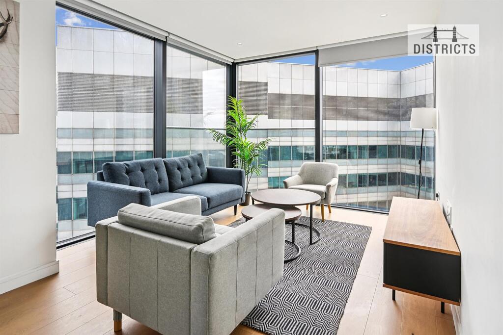 Main image of property: Hampton Tower, 75 Marsh Wall, E14