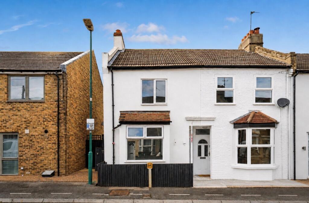 Main image of property: Sydney Road, Sutton