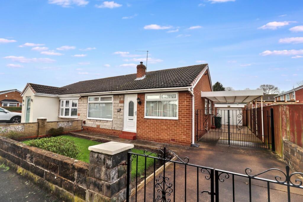 2-bed semi-detached on Charrington Avenue, Thornaby, Stockton-On-Tees, TS17 0LJ, £150,000