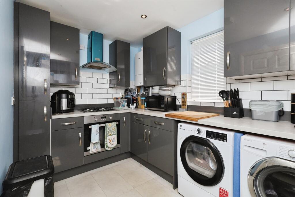 House in Wealden, Hailsham - View 5