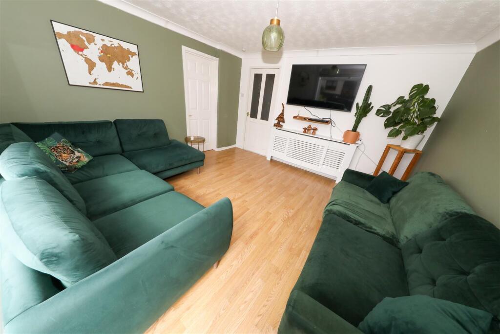 House in Glenrothes, Pitteuchar - View 5