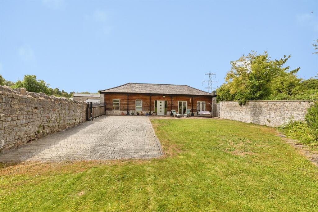 Main image of property: Fernhill, Almondsbury, Bristol