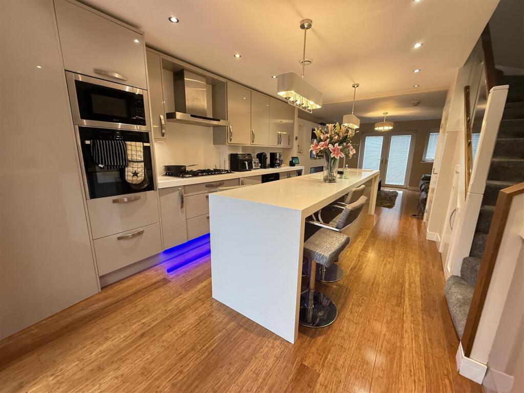House in Salford, Greater Manchester - View 2