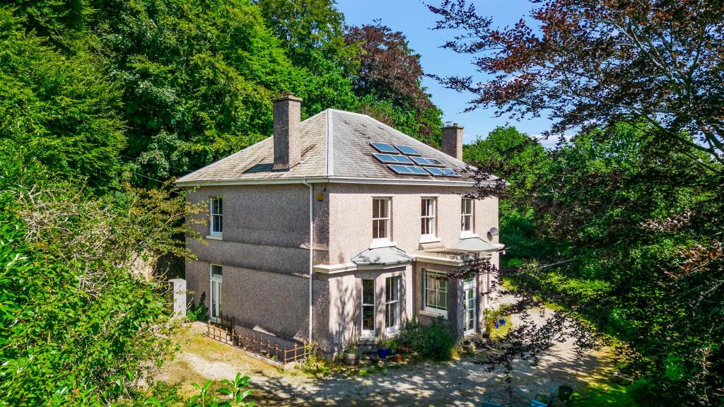House in Plymouth - View 2