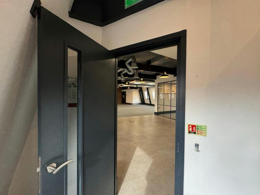 b4801bba129f42178f b2633.JPG