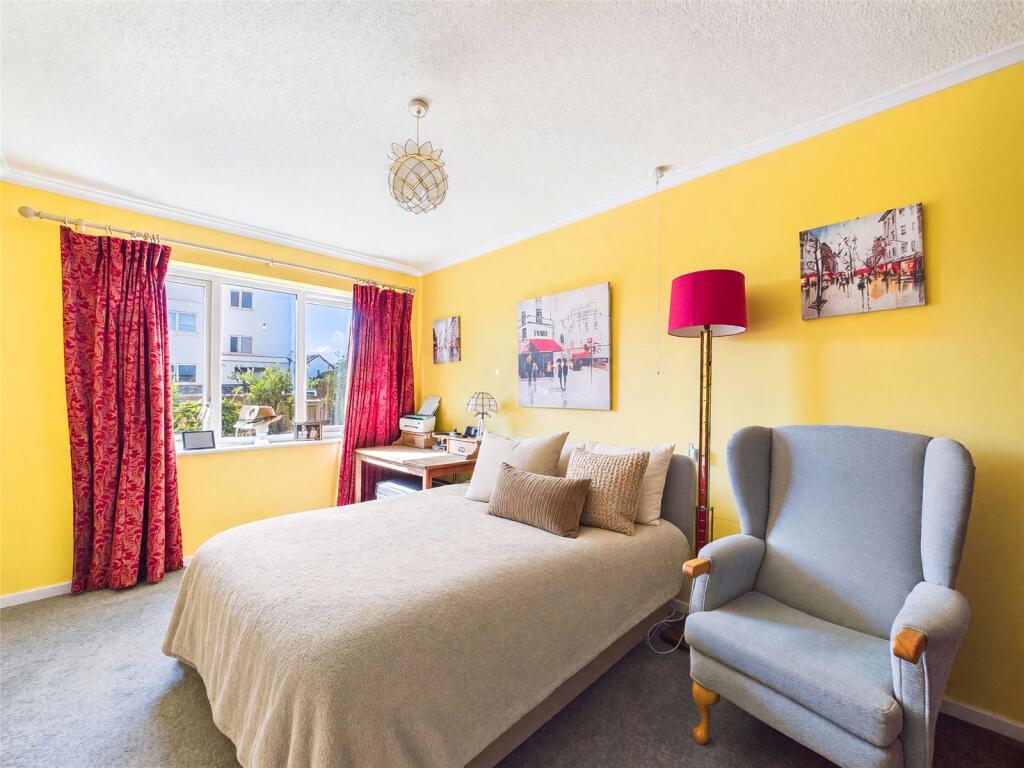 Apartment in Bournemouth - View 5