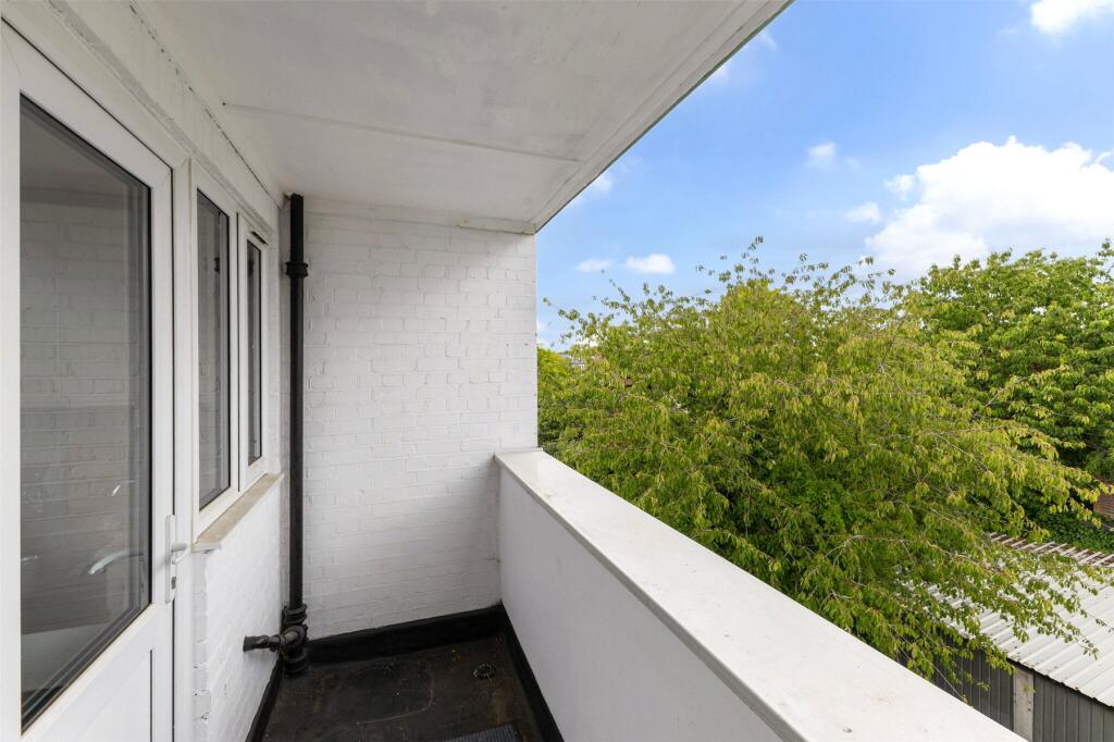 Main image of property: Park Road, Twickenham, TW1