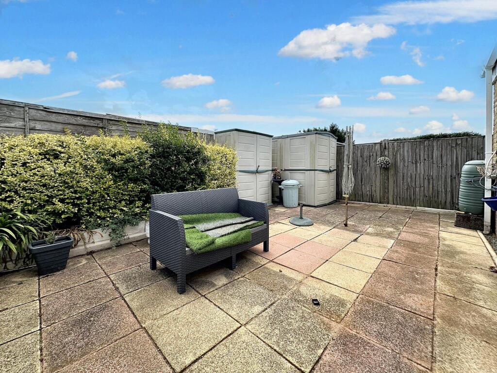Dorothy Avenue, Peacehaven, BN10 8HT photo 4