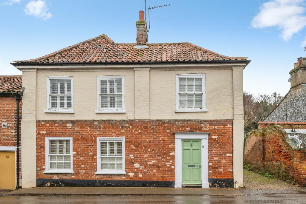 Main image of property: Millgate, Aylsham, Norwich