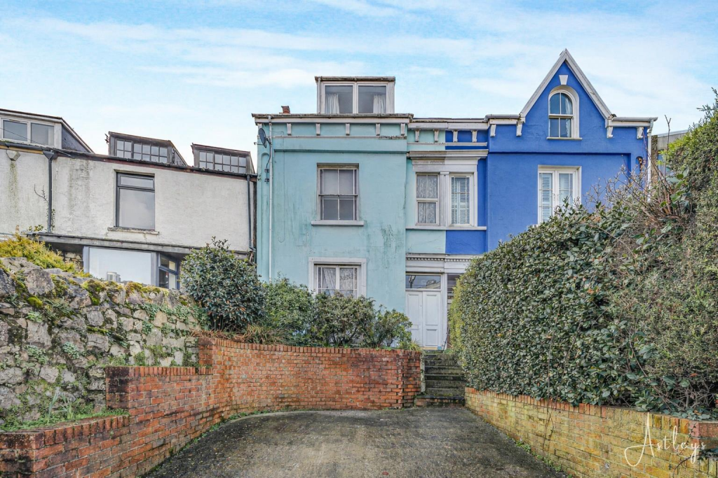 Main image of property: Mumbles Road, Mumbles, Swansea
