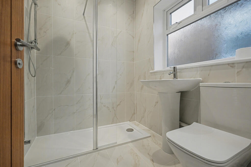 House in Northampton, Dallington - View 3
