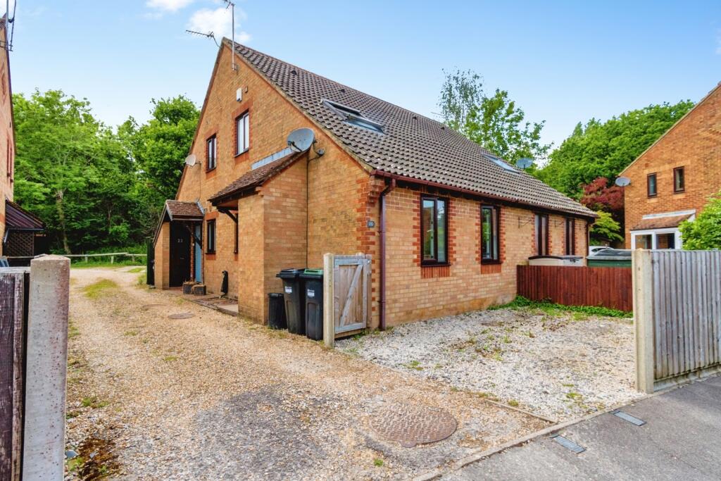Main image of property: Shorefield Road, Marchwood, Southampton, Hampshire, SO40