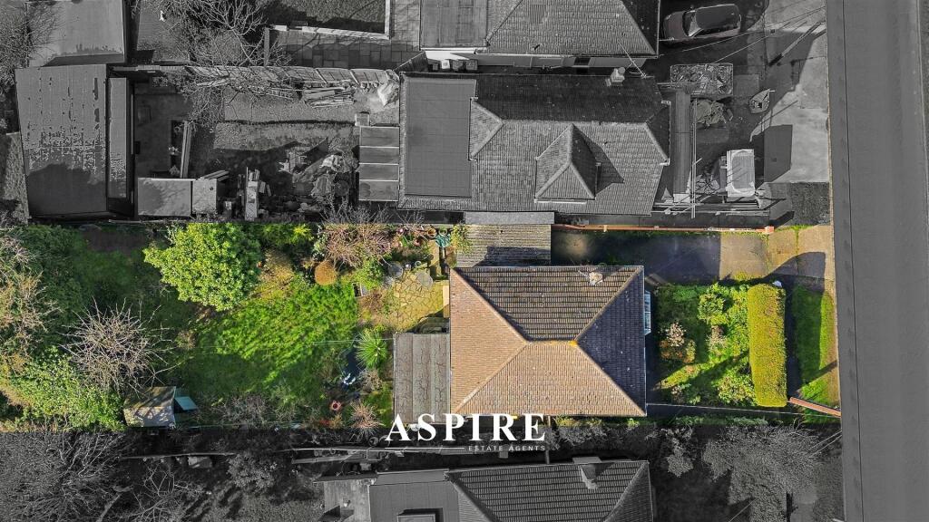 Preston Gardens photo 2