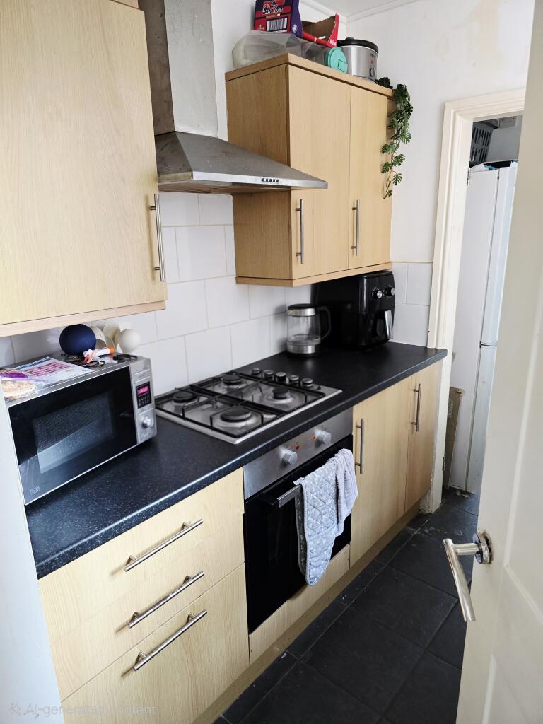 8D Steamer Street, Barrow-In-Furness, Cumbria LA14 2SH photo 4