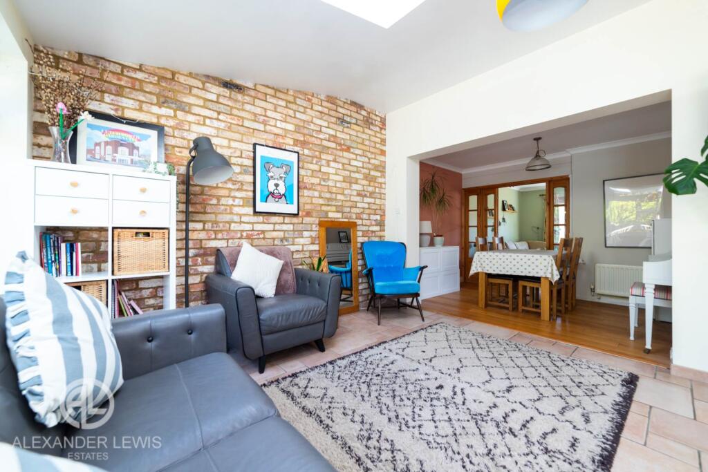 House in Stevenage - View 4