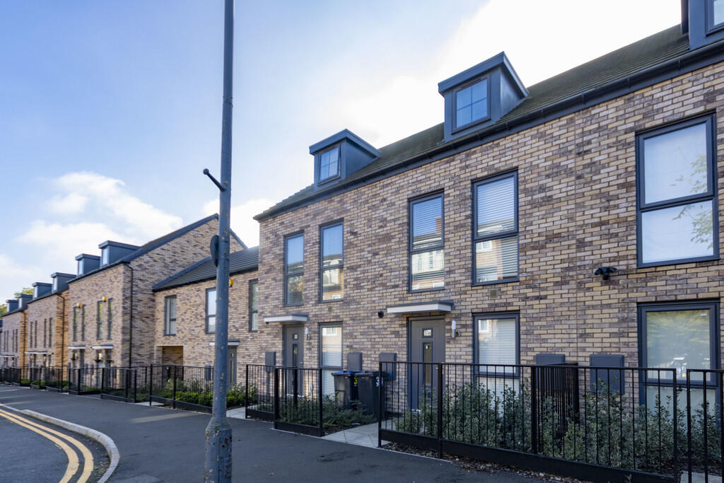 Main image of property: Mowbray Street, Birmingham, B5