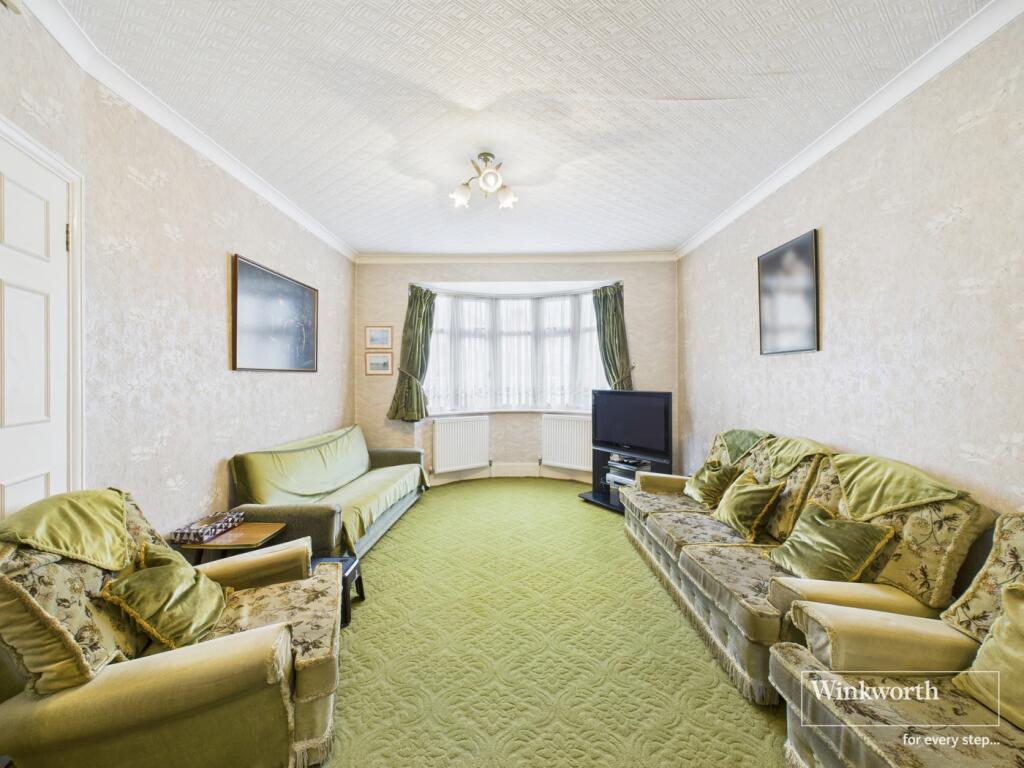 Church Drive, Kingsbury, London, NW9 photo 3