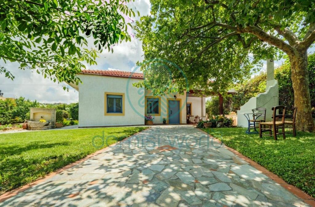 Main image of property: Crete, Heraklion, Epano Archanes