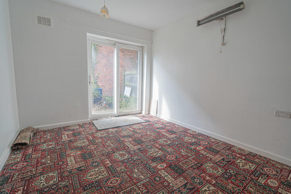 Additional image 3 of Oaklands Drive, Handsworth Wood