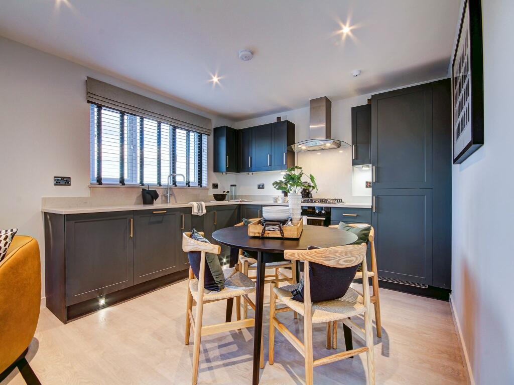 House in Perth - View 5