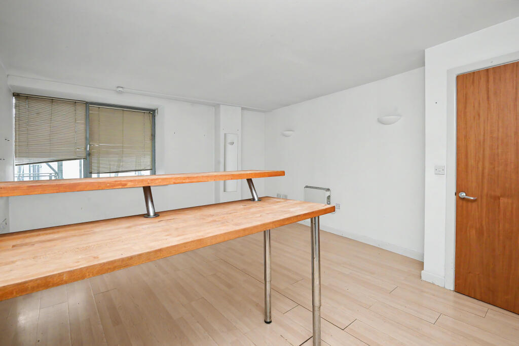 Apartment in Nottingham, Rainbow Quarter, St Ann's - More