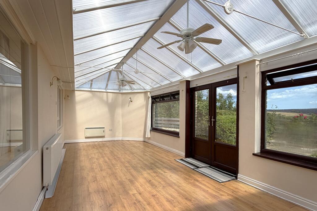 5 Moorlands Park, Castleton, Whitby, North Yorkshire, YO21 2HE photo 3