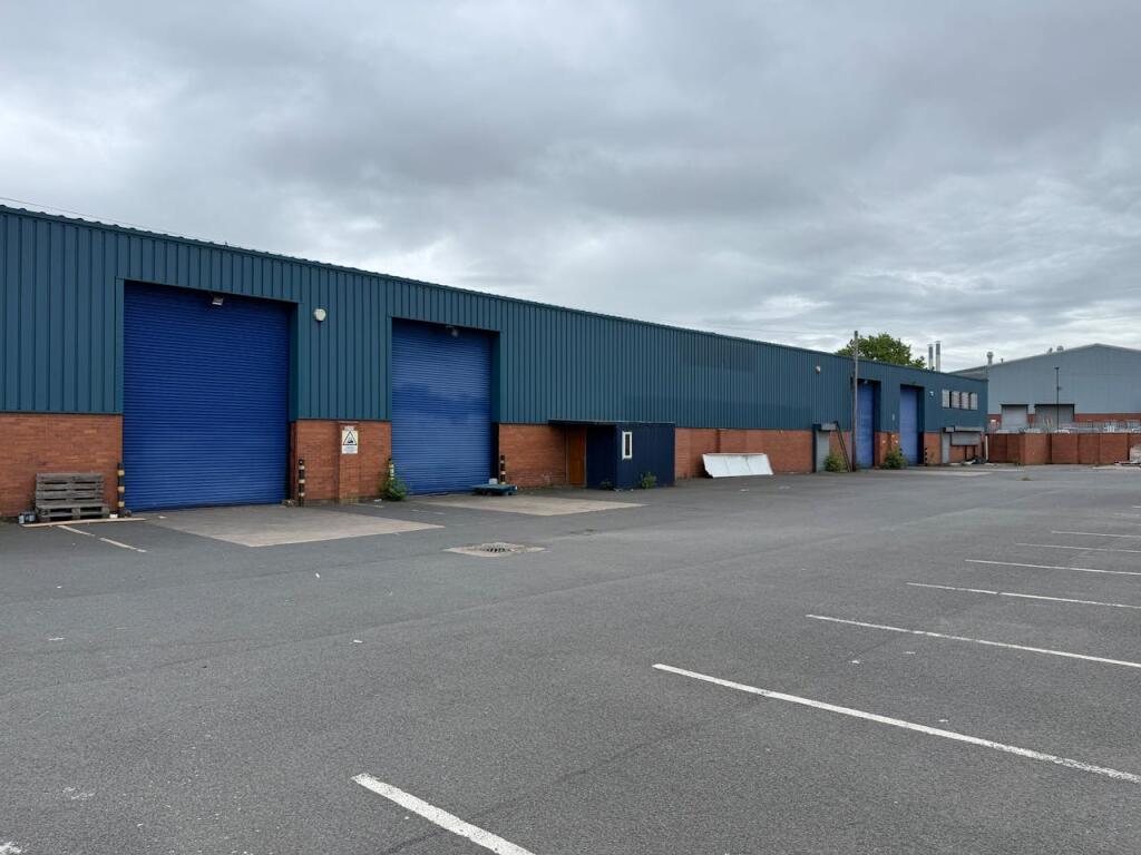 Main image of property: Units 1-4, Shaw Lane Industrial Estate, Doncaster, DN2 4SQ