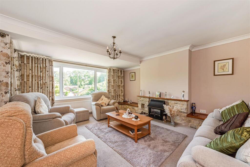 Jubilee Lane, Farnham - View 3