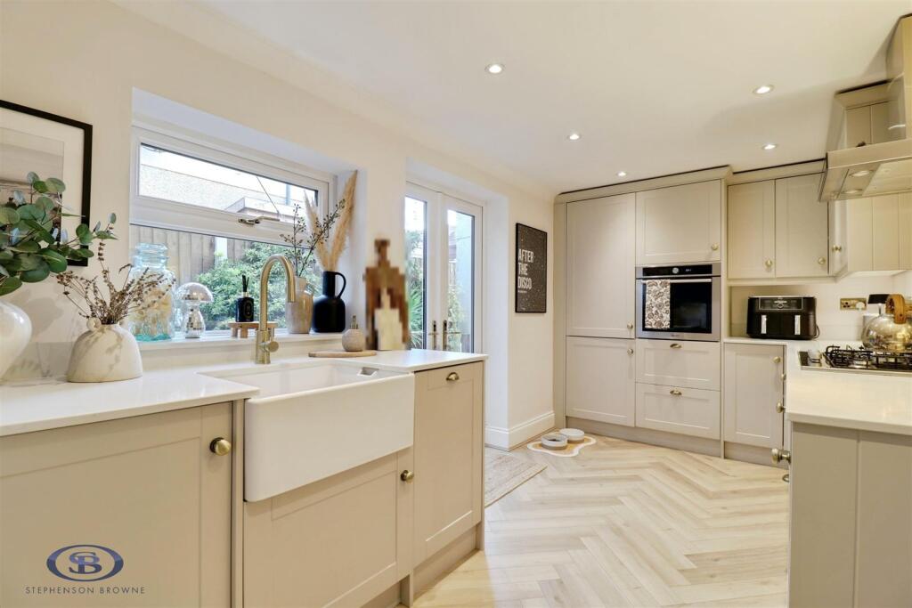 House in Newcastle-under-Lyme, Kidsgrove - View 5