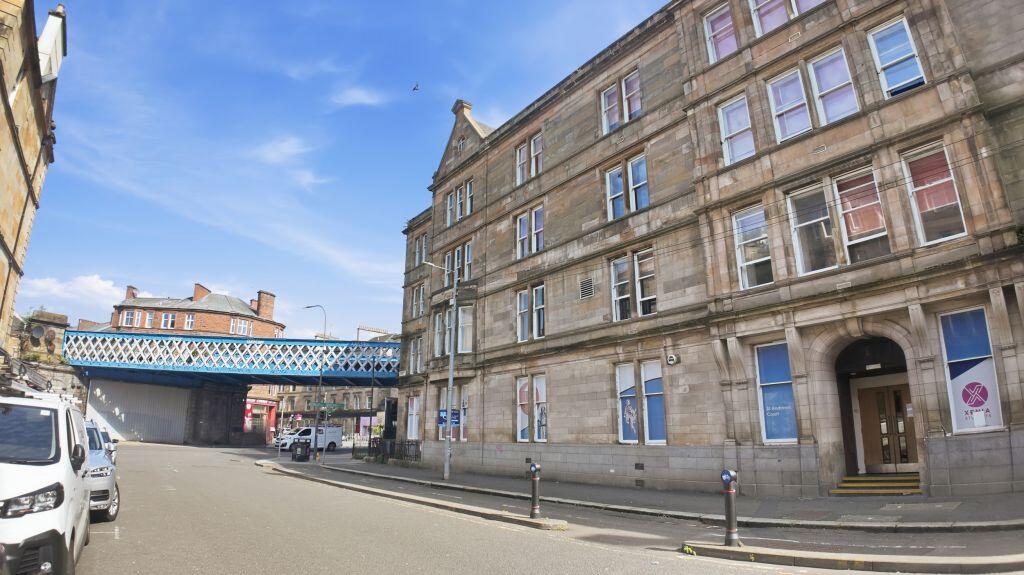 Main image of property: St Andrews Court, 3-02, 21 St Andrews Street, Glasgow, G1 5PA