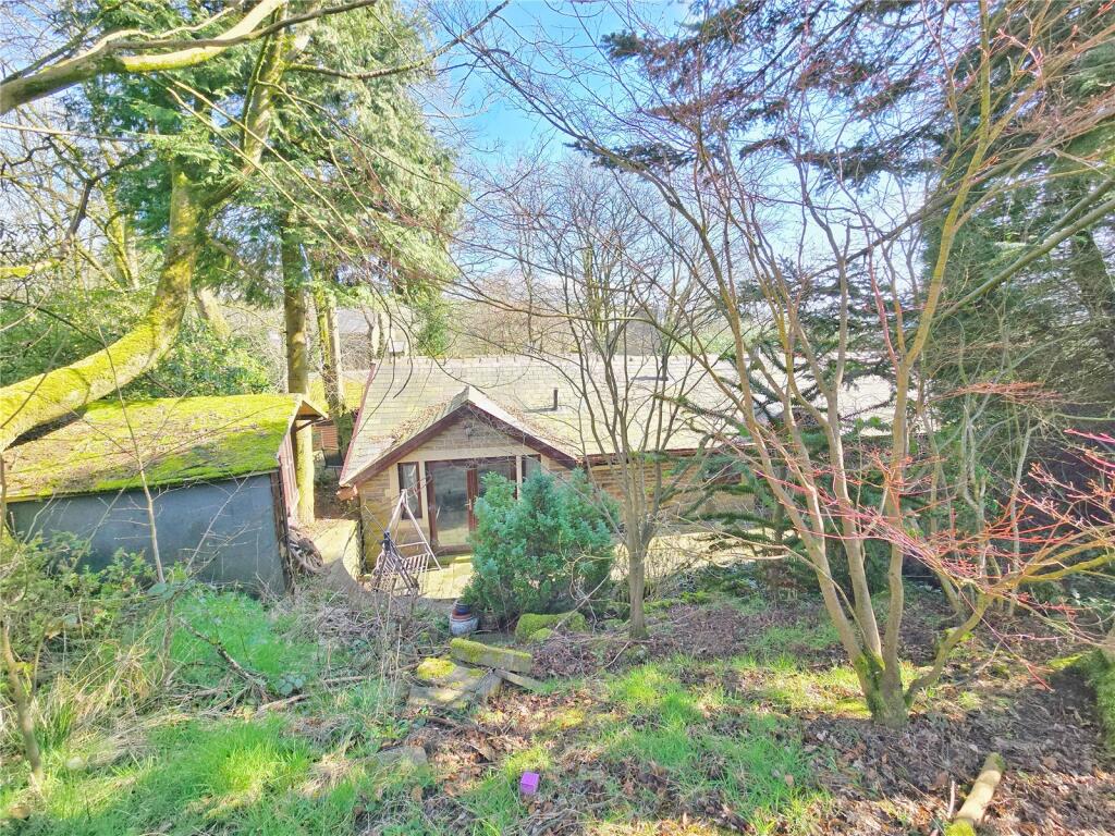 Additional image 15 of Ashlands Lodge, 24 Turnpike, Newchurch, Rossendale, BB4